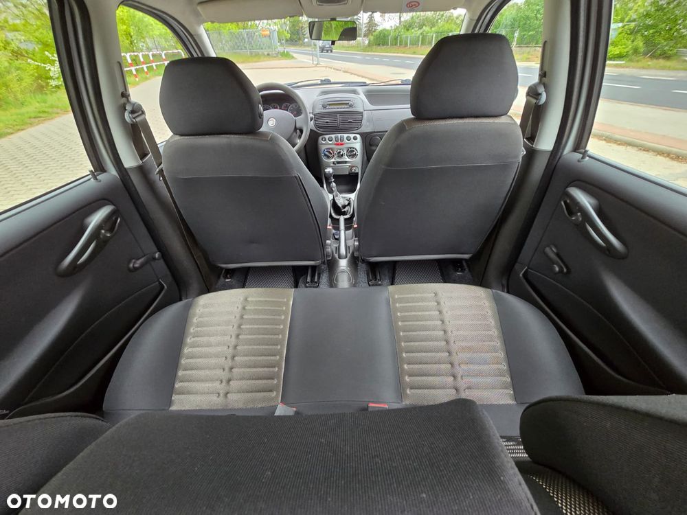 Fiat Punto - 15