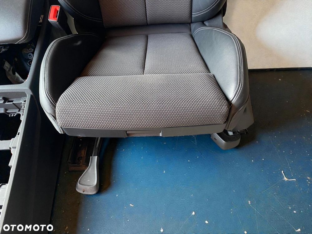 AUDI Q5 80A S-LINE SUV BANG OLUFSEN FOTELE FOTELE SKÓRA ROLETKA KANAPA - 6