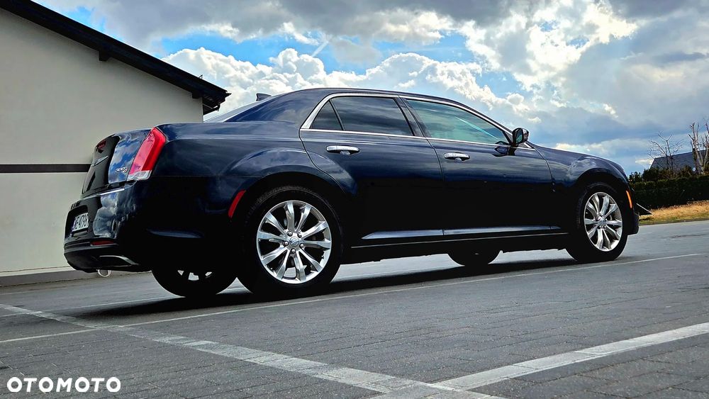 Chrysler 300C - 10