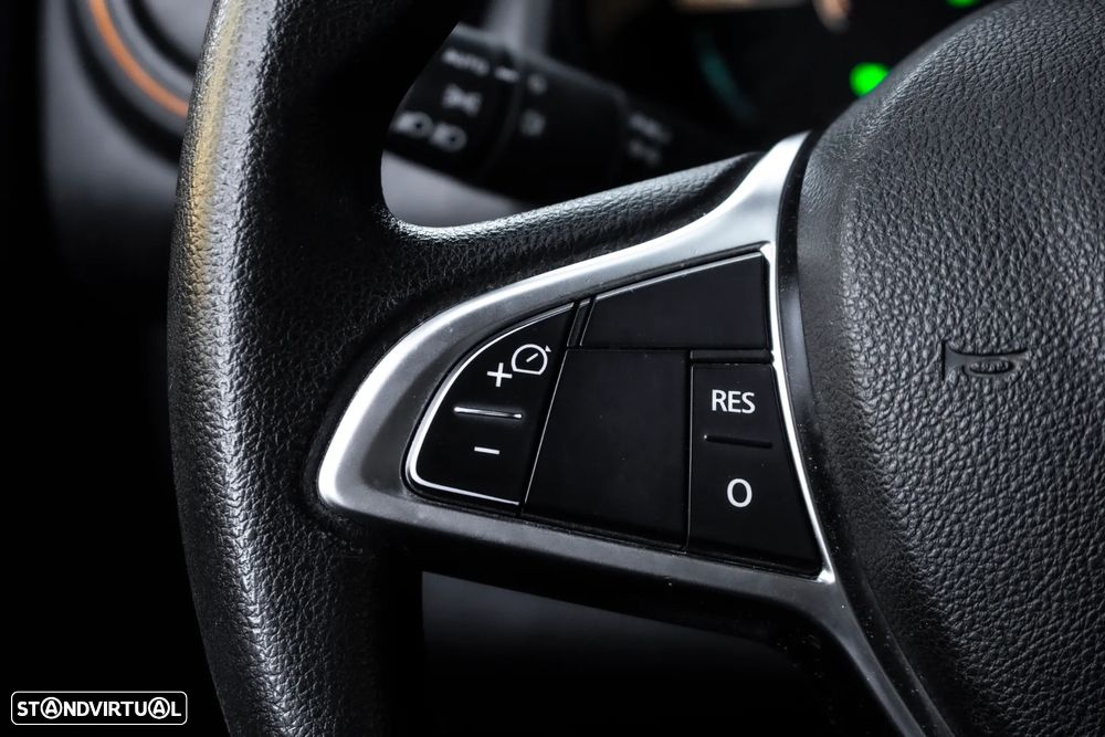 Dacia Spring Comfort Plus - 11