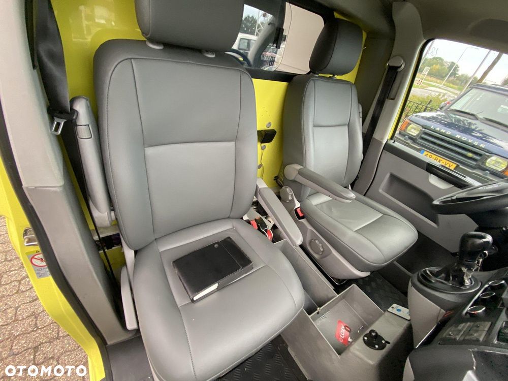 Volkswagen Transporter - 24