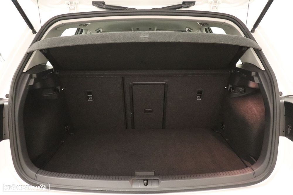 VW Golf 1.0 TSI Trendline Pack - 20