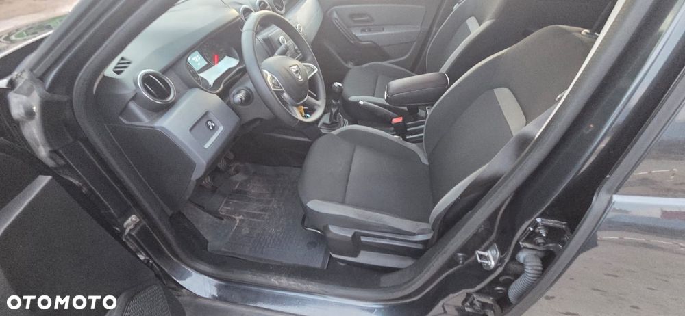 Dacia Duster 1.0 TCe Essential - 6