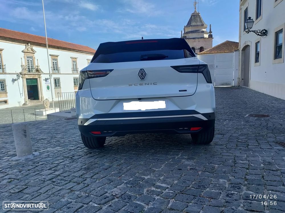 Renault Scénic E-Tech 220 Long Range Iconic - 2