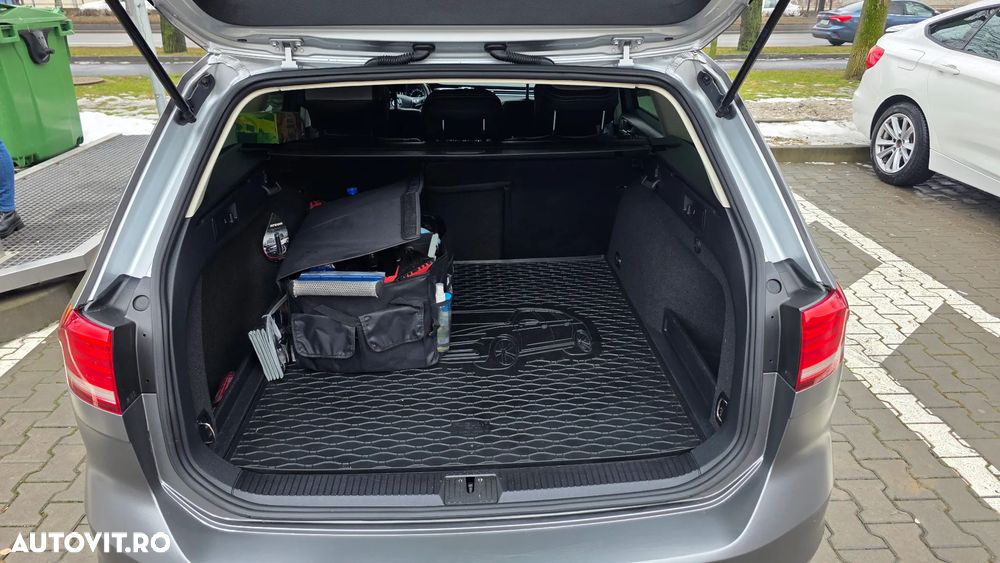Volkswagen Passat 2.0 TDI DSG Highline - 6