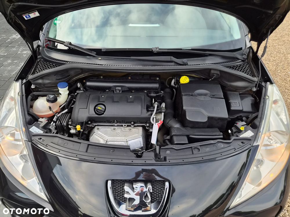 Peugeot 207 - 26