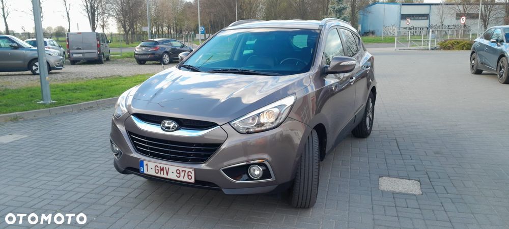 Hyundai ix35 1.7 CRDi 2WD blue Finale Gold - 7