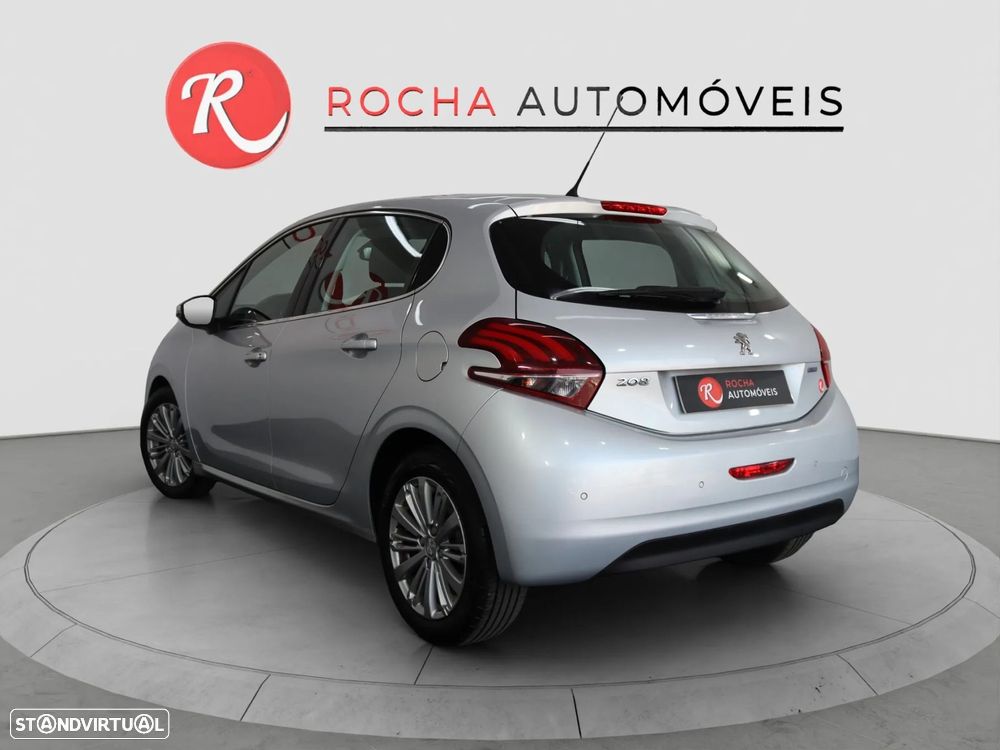 Peugeot 208 PureTech 110 Stop & Start Allure - 10