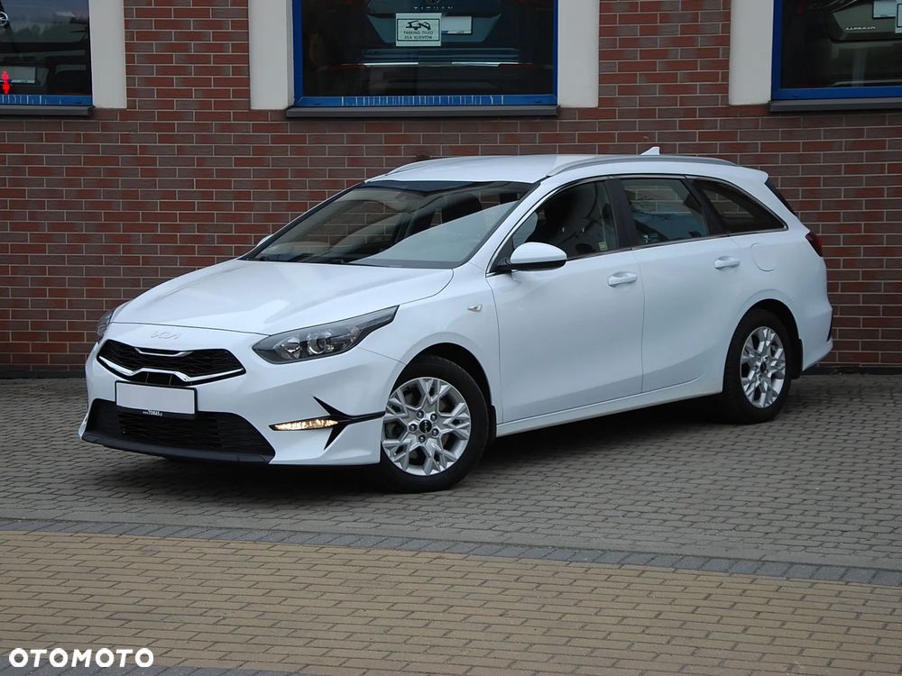 Kia Ceed - 15