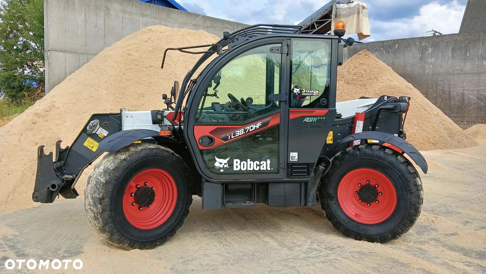 Bobcat TL38.70XRD - 10