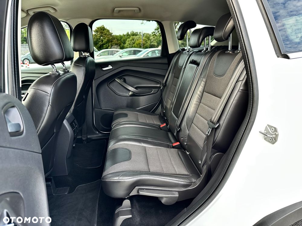 Ford Kuga 2.0 TDCi 2x4 Trend - 12