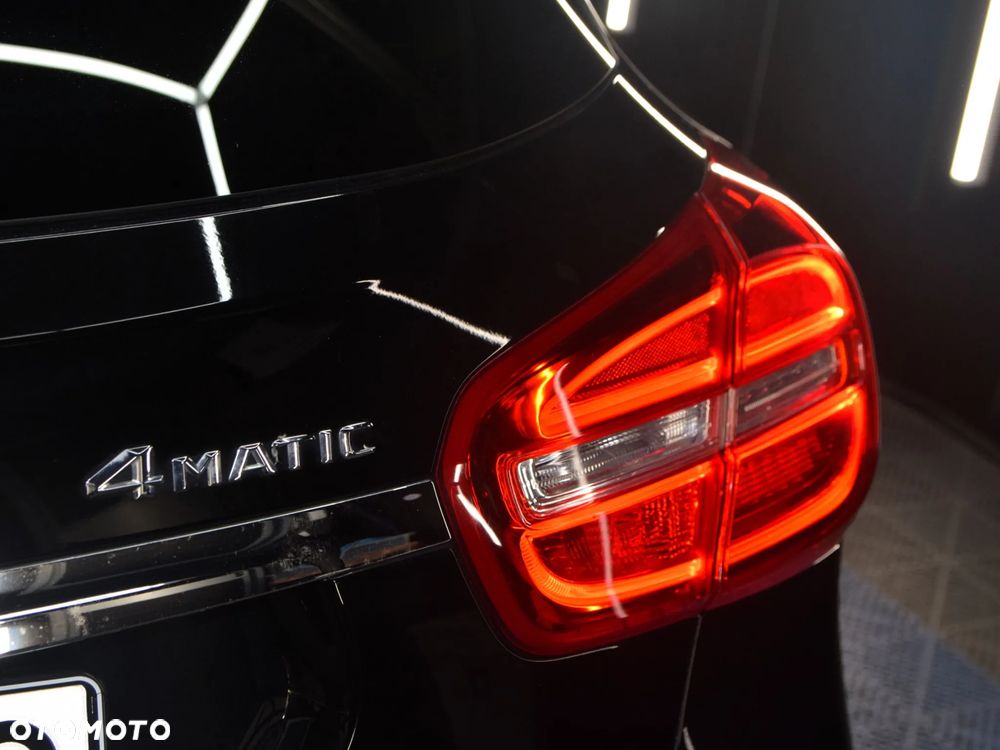 Mercedes-Benz GLA 250 4-Matic - 30