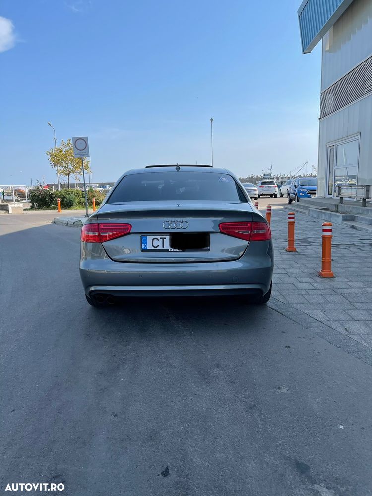 Audi A4 2.0 TDI quattro Stronic - 4