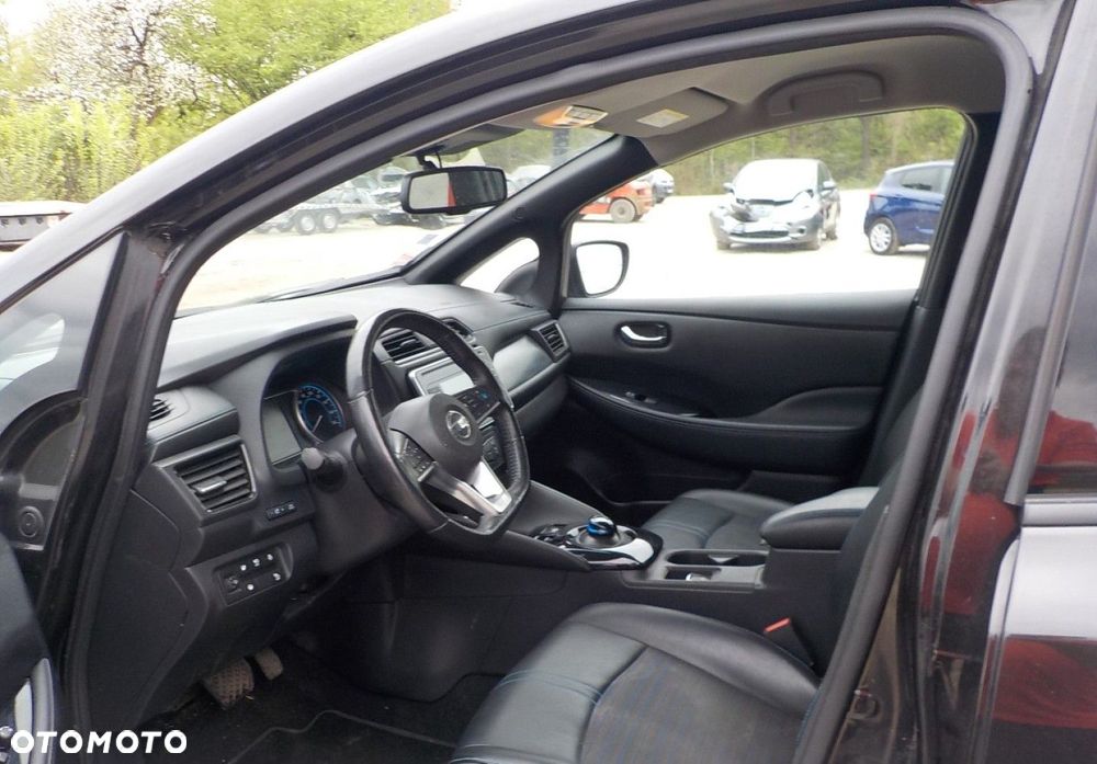 Nissan Leaf - 26