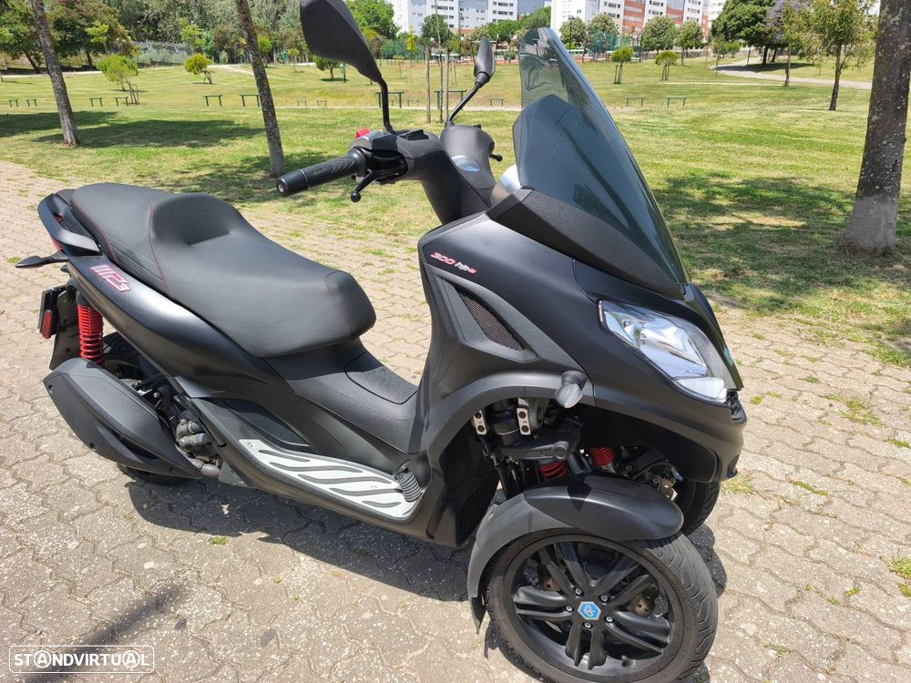 Piaggio MP3 300 Hpe - 2