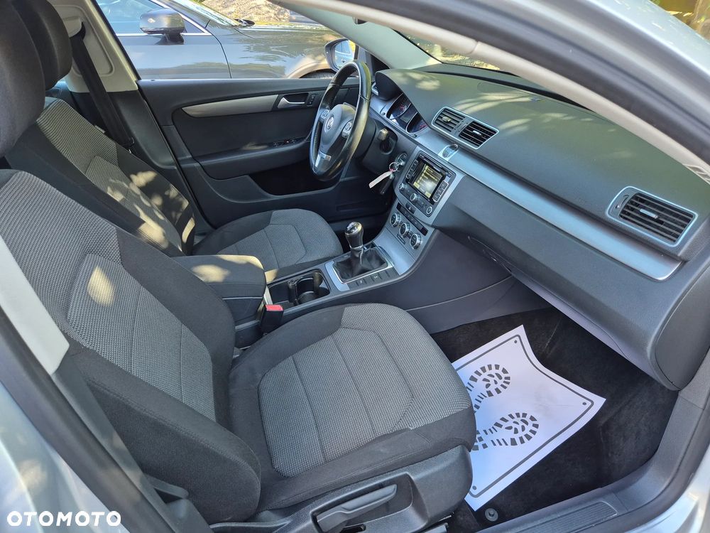 Volkswagen Passat Variant 2.0 TDI Highline - 22