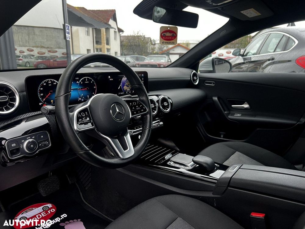 Mercedes-Benz CLA 180 d 8G-DCT - 4