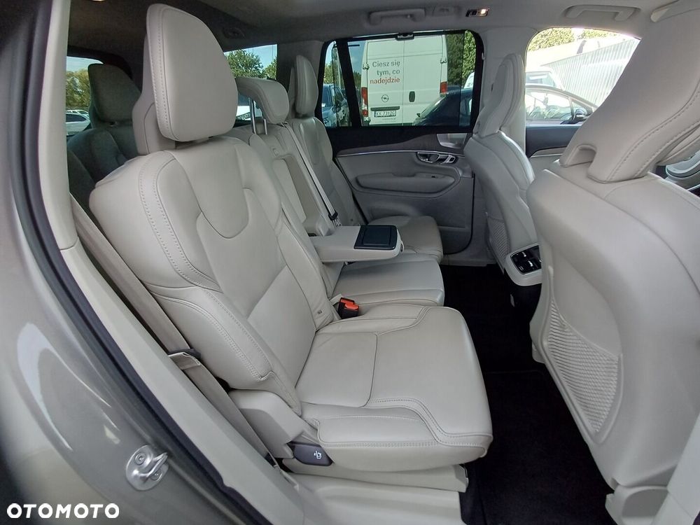 Volvo XC 90 B5 D AWD Inscription 7os - 30