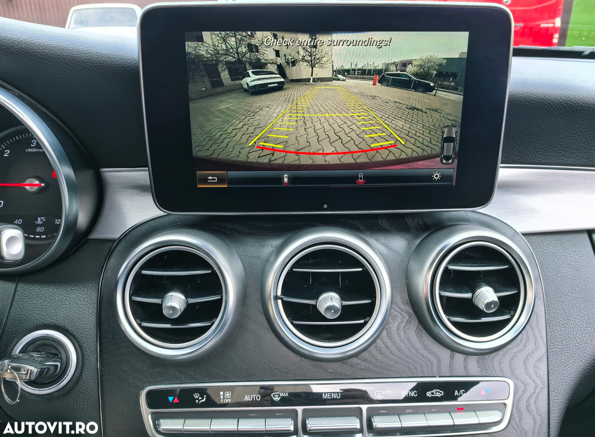 Mercedes-Benz C 250 d Coupe 4Matic 9G-TRONIC AMG Line - 15
