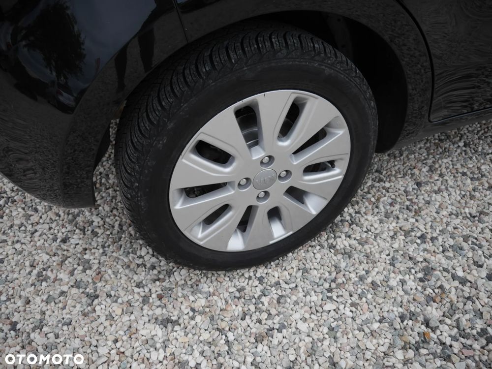 Kia Rio 1.1 CRDI Attract - 22