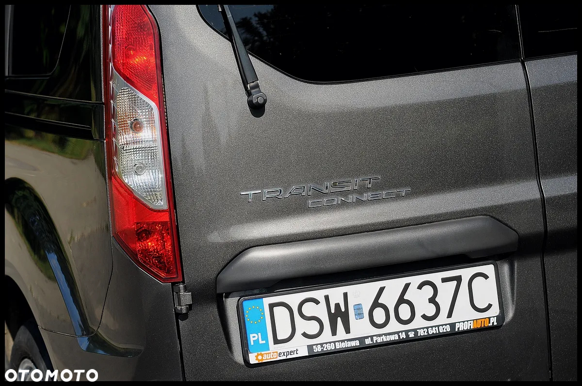 Ford Transit Connect - 22