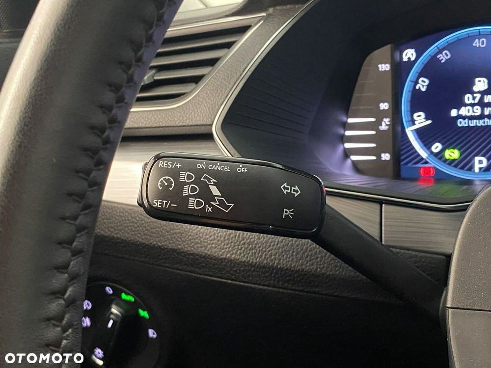 Skoda Superb 2.0 TDI SCR Style DSG - 28