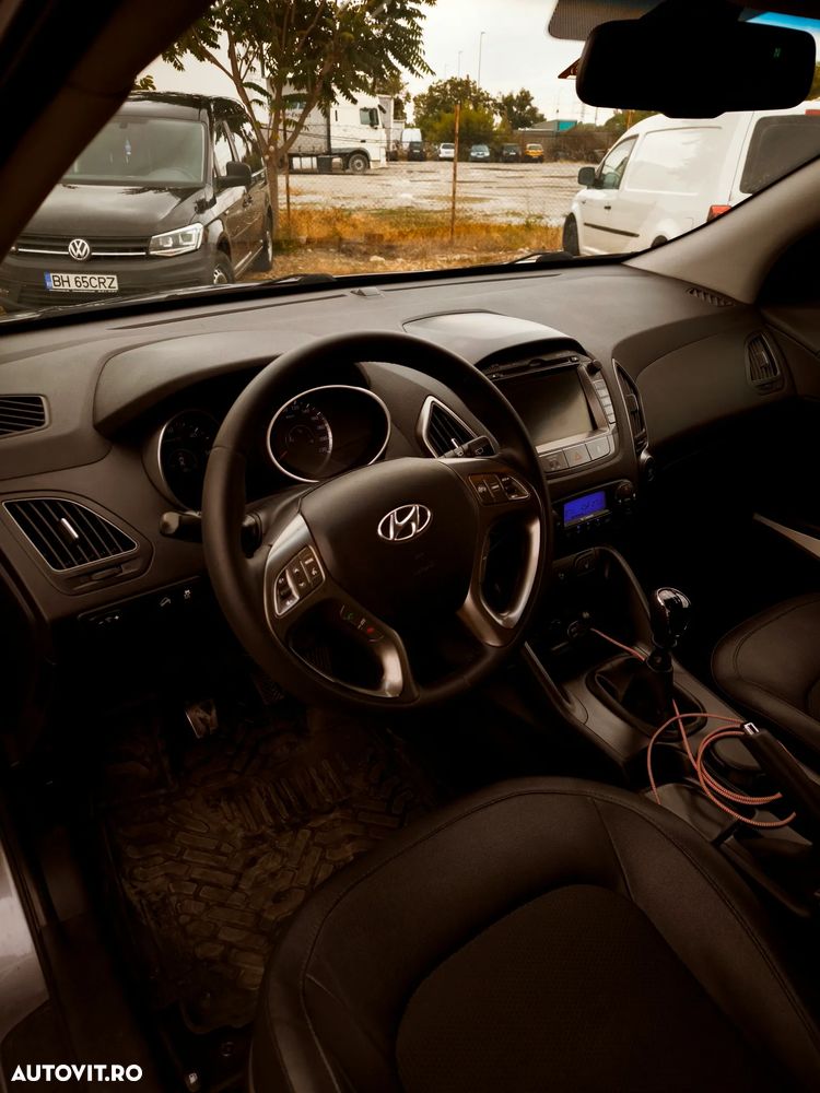Hyundai ix35 1.7 CRDI 2WD Classic - 11