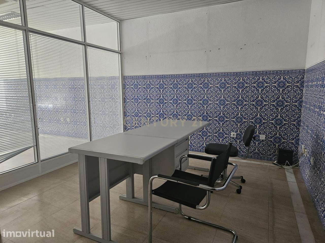Loja para Arrendamento em Belém – 175 m2 (2 Pisos) - Grande imagem: 5/15