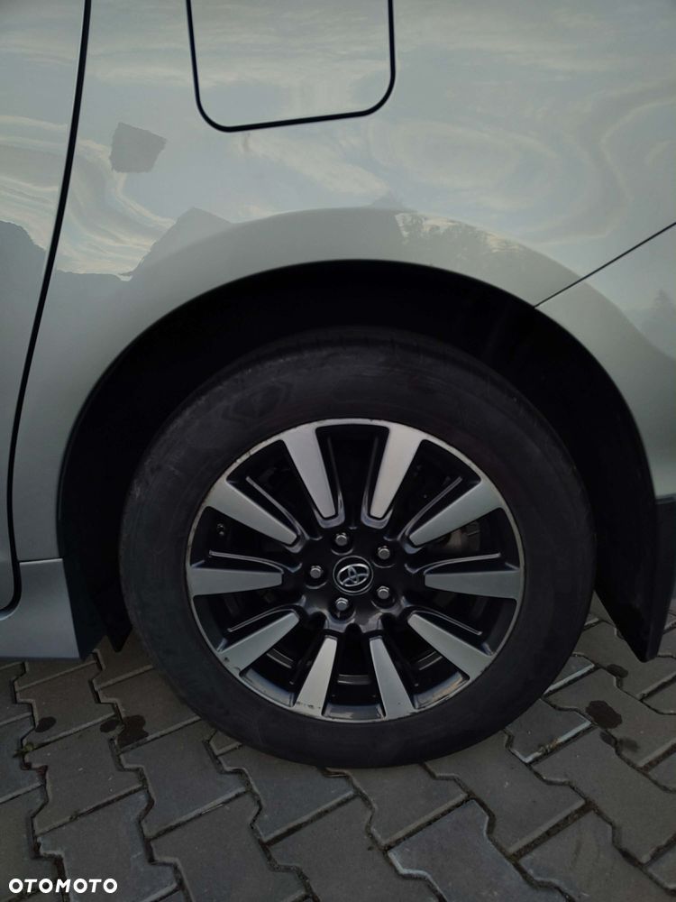 Toyota Sienna 3.5 V6 SE - 14