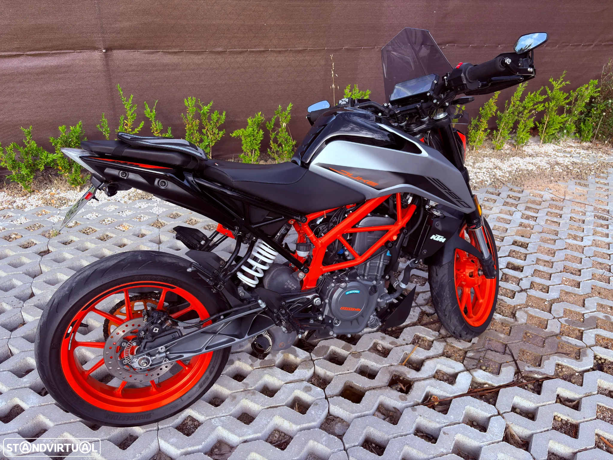 KTM Duke 390 - 15