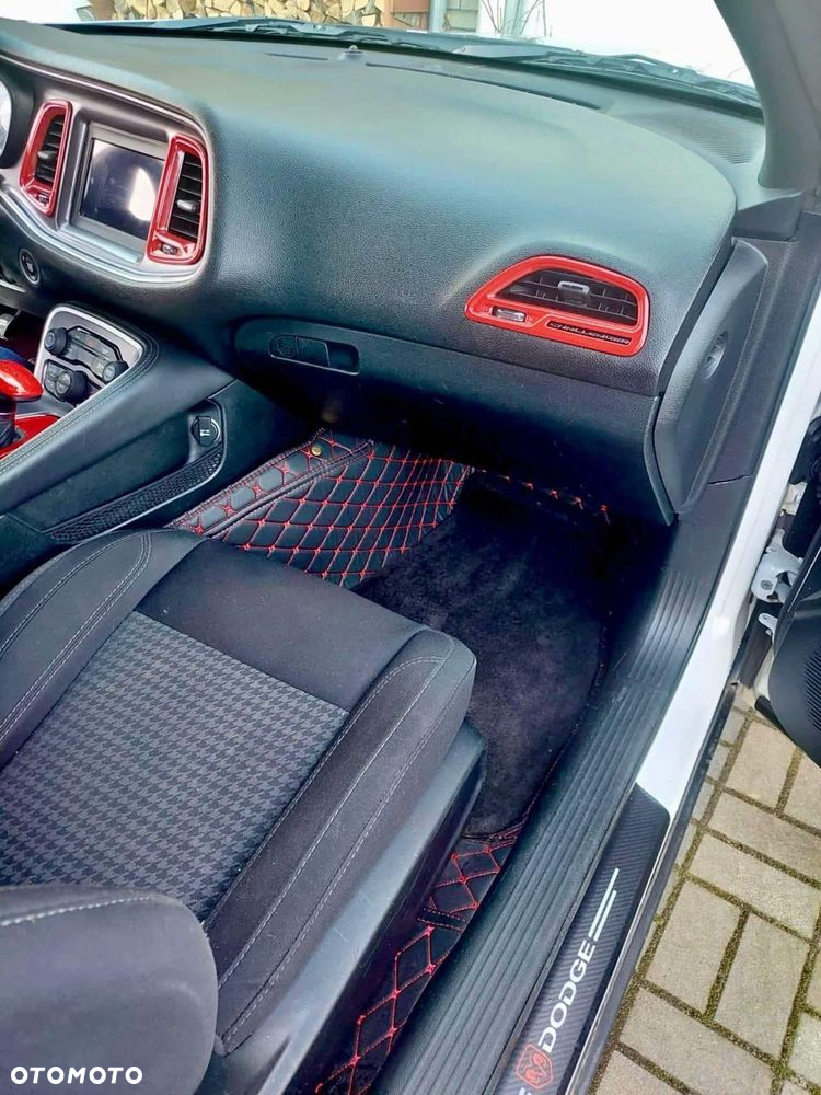 Dodge Challenger 3.6 SXT - 9