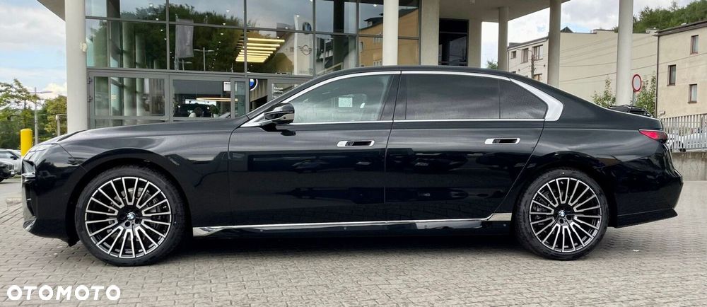 BMW Seria 7 - 7