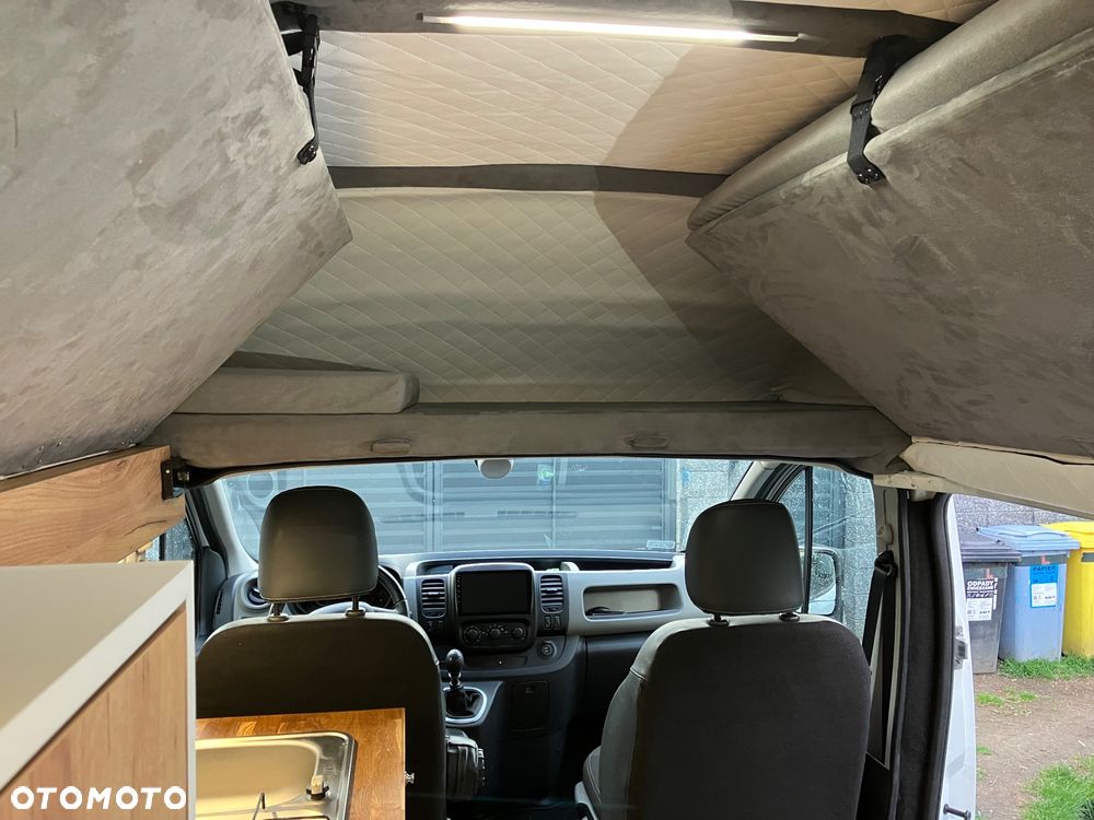 Renault Trafic - 16