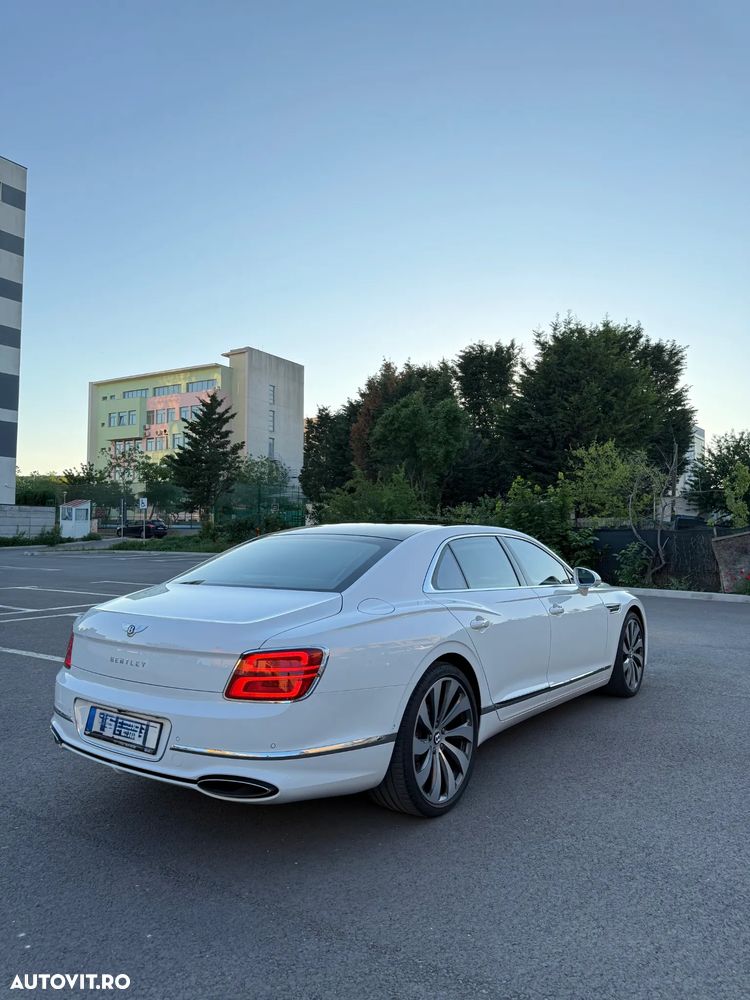 Bentley Flying Spur - 5