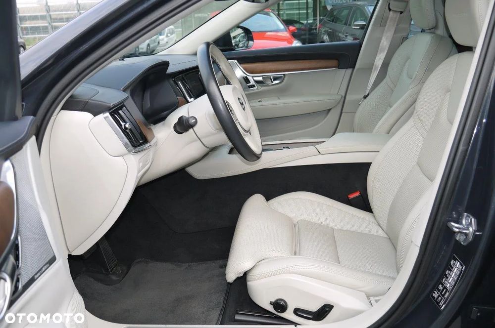 Volvo S90 D5 AWD Inscription - 25