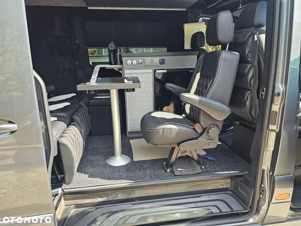 Mercedes-Benz SPRINTER - 37