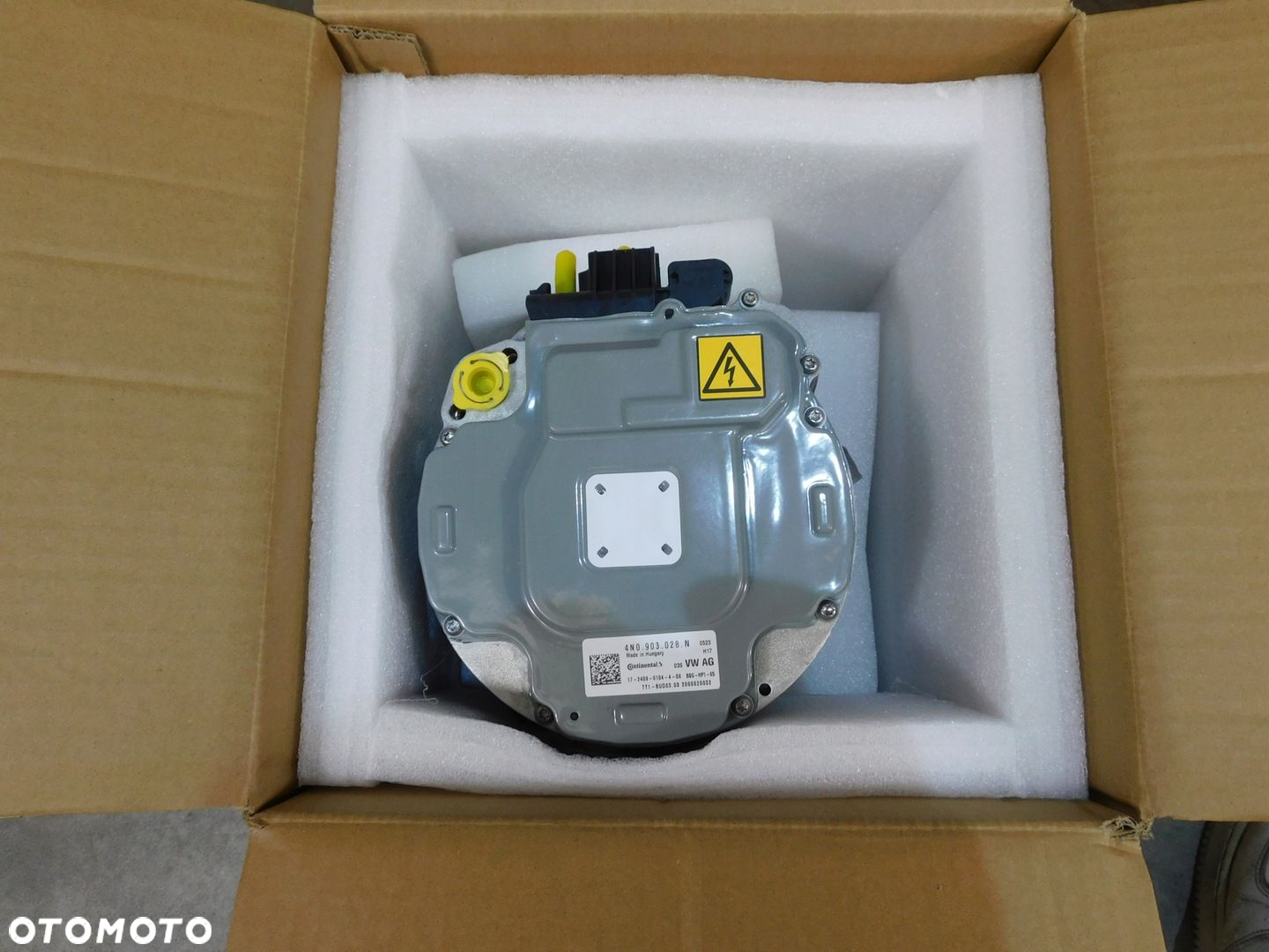 ALTERNATOR ROZRUSZNIK AUDI 3.0 A5 A6 C8 A7 C8 Q7 Q8 4N0903028N NOWY BENZYNA - 3
