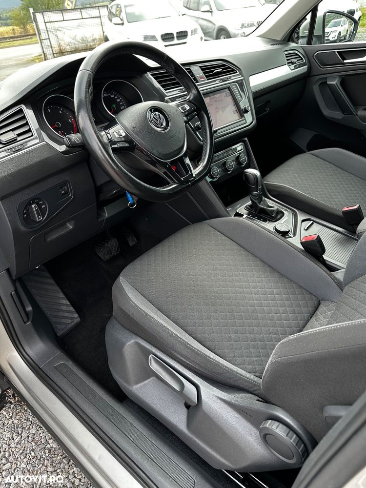 Volkswagen Tiguan 2.0 TDI 4Mot DSG Comfortline - 17