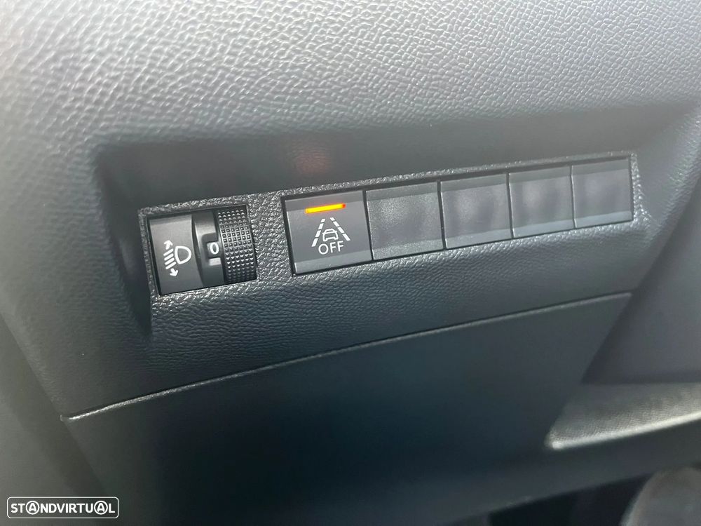 Peugeot 2008 1.5 BlueHDi Allure - 10