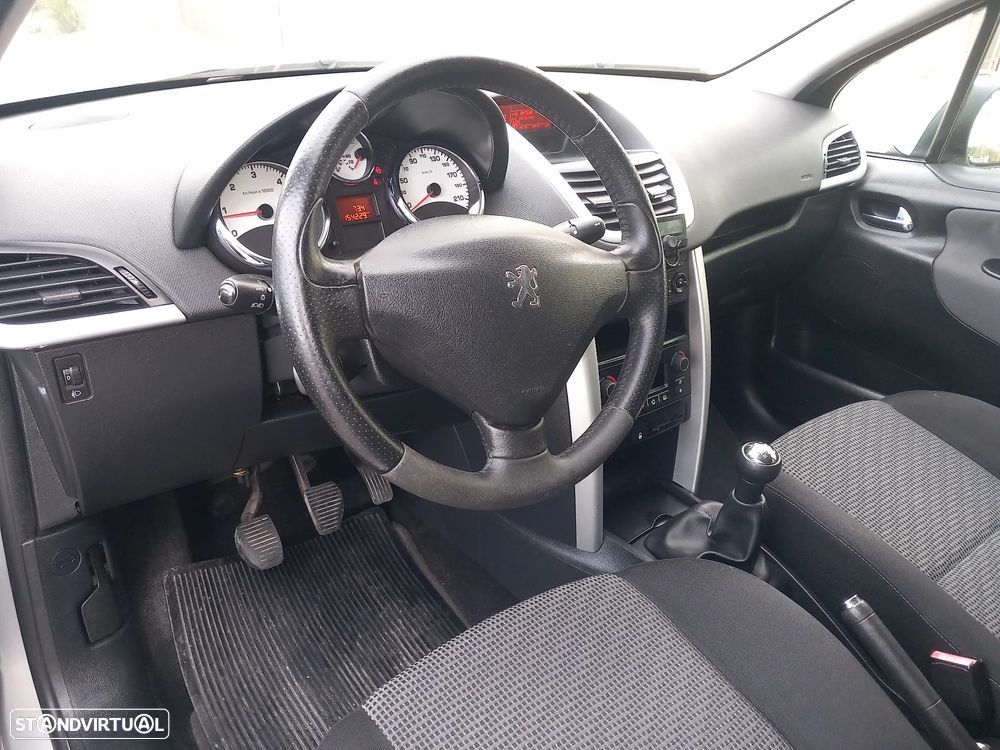 Peugeot 207 SW 1.6 HDi Sport - 14