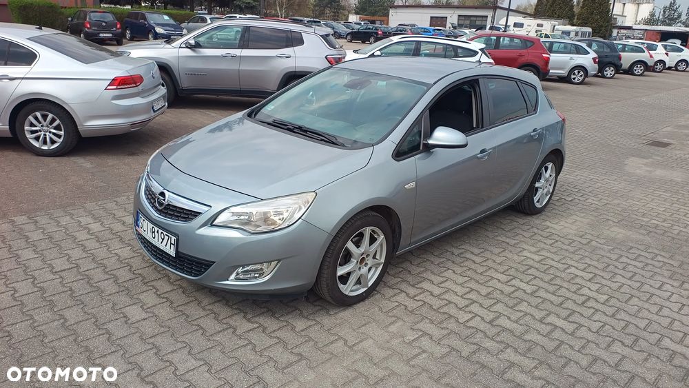 Opel Astra 1.4 T Enjoy - 4