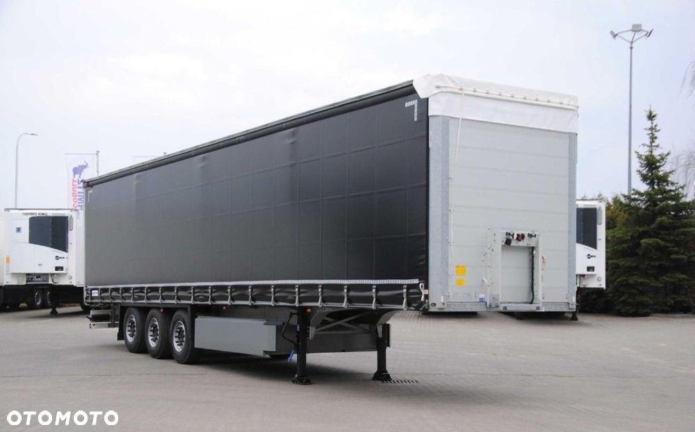 Schmitz Cargobull SCS, Kurtyna - 5