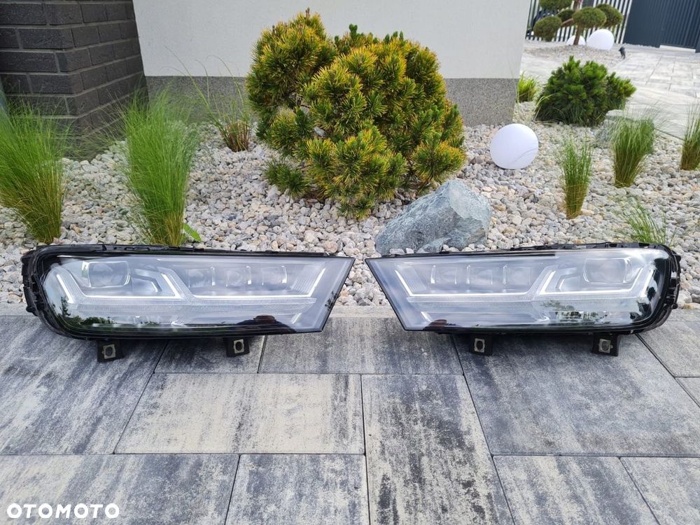 AUDI Q7 SQ7 4M 4M0 Lampy przód Full Led Matrix 4M0941035 4M0941036 - 2