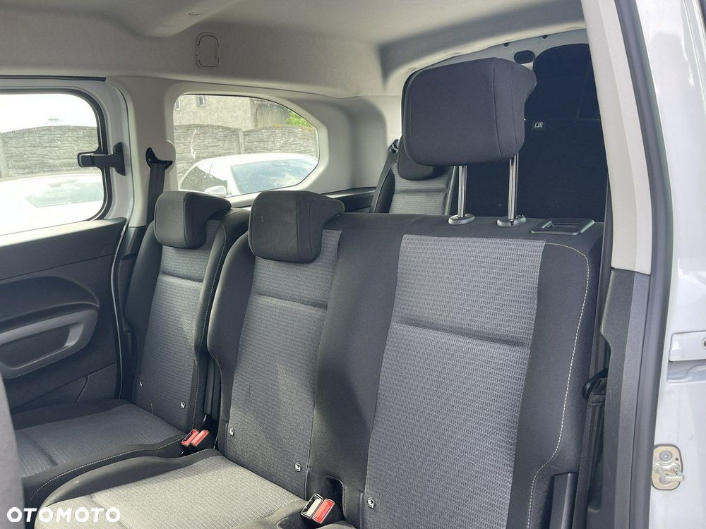 Toyota Proace City Verso 1.5 D-4D L2 Teamplayer 7-Sitzer - 11