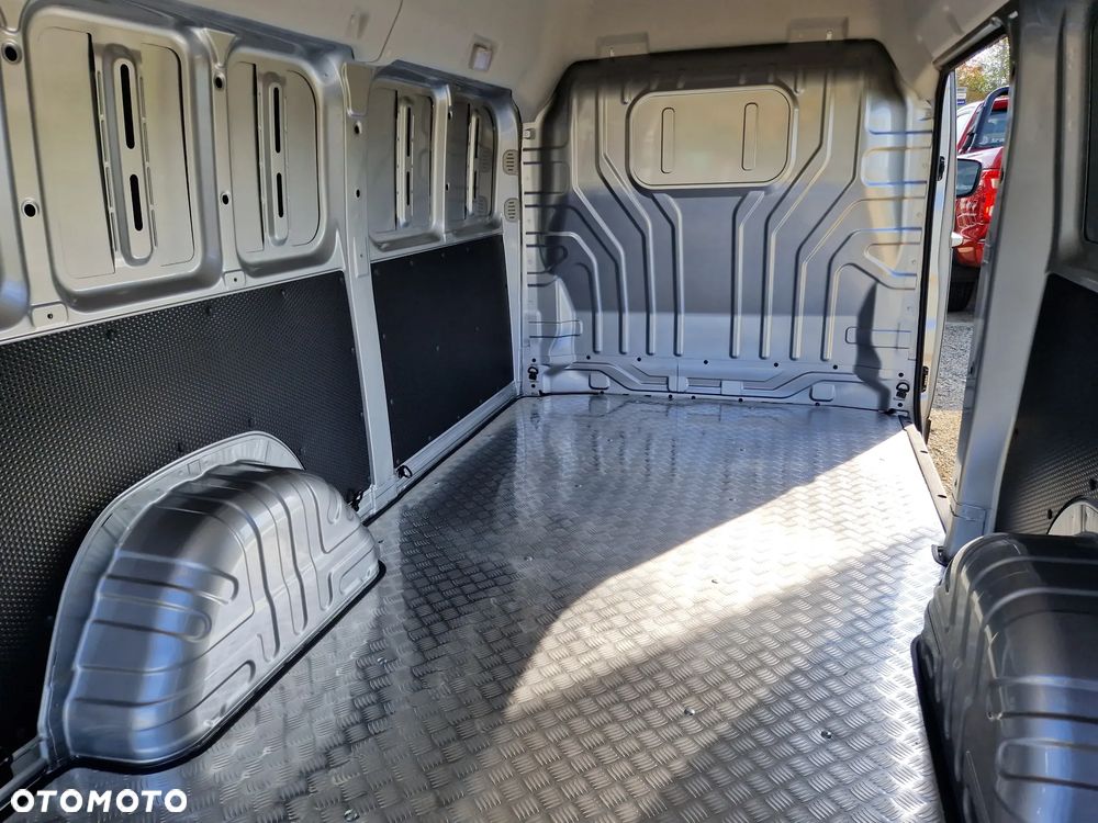 FOTON CAVAN C1 - 16