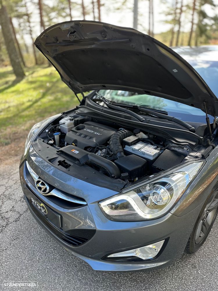 Hyundai i40 SW 1.7 CRDi Blue Comfort - 41