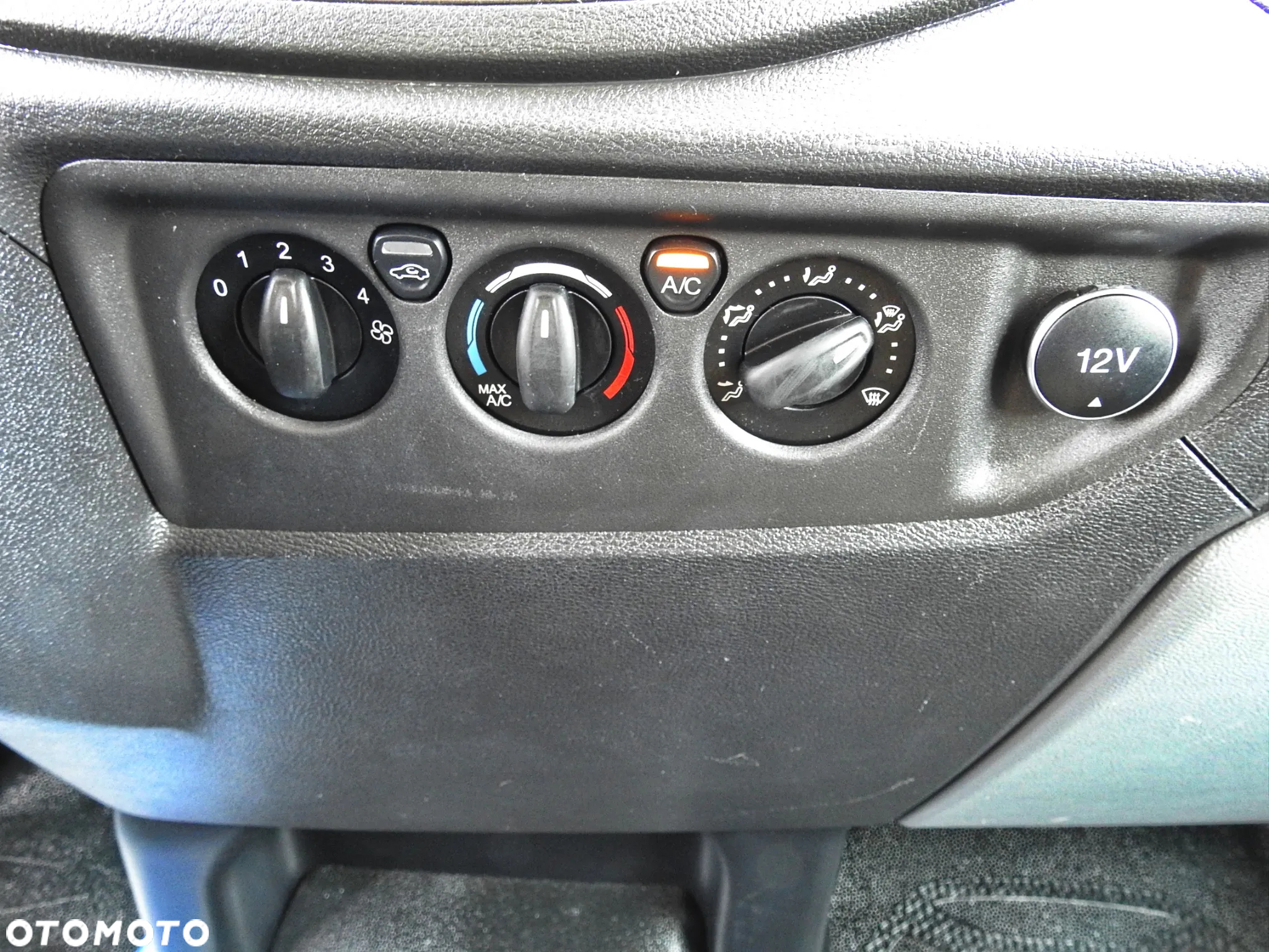 Ford TRANSIT  KONTENER WINDA 8 PALET BLIŹNIACZE KOŁA KLIMATYZACJA 130KM [ K55700 ] - 34