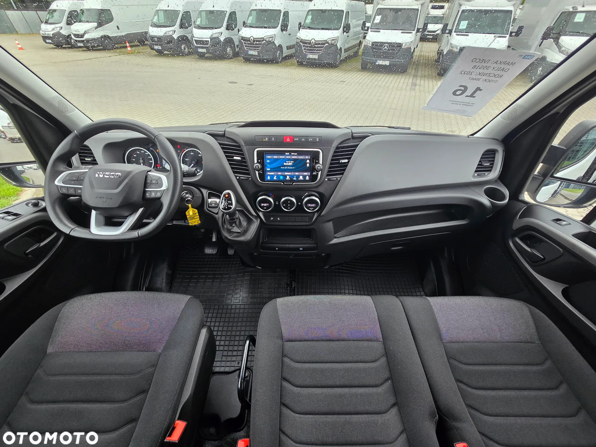 Iveco DAILY 35S18 BRYGADÓWKA - 12