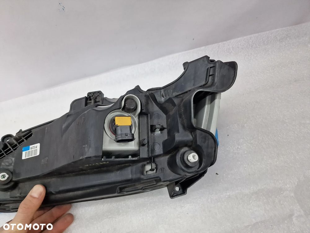 HYUNDAI SANTA FE 3 III LIFT 15- PRAWY LED HALOGEN / DRL PRZEDNI PRZÓD , NR 92202-2W , NR AUKCJI LMT169 - 7