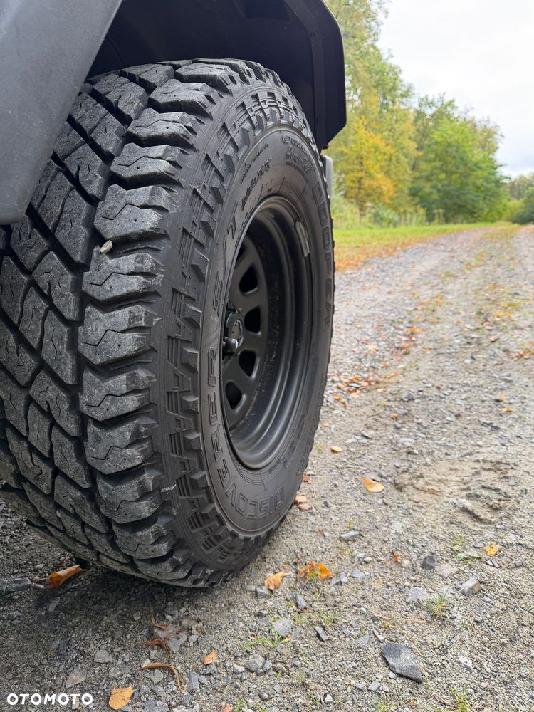 Jeep Wrangler - 25